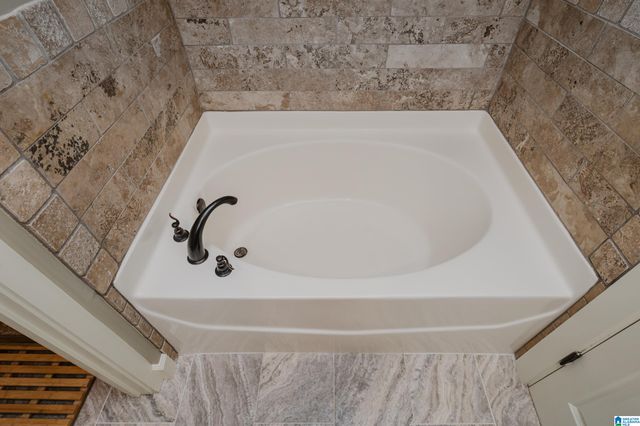 361 HERITAGE DRIVE, Hoover, AL 35216