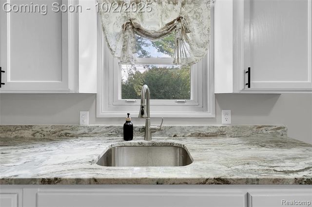 405 Fitzner Drive, Davison, MI 48423