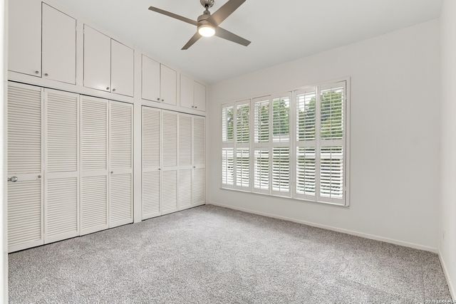 208 Grove Pl, Alamo Heights, TX 78209