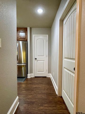 5440 Meadow West Ct., Flint, TX 75762