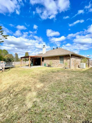 5440 Meadow West Ct., Flint, TX 75762