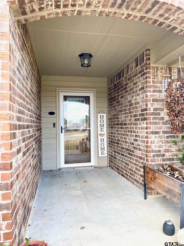 5440 Meadow West Ct., Flint, TX 75762