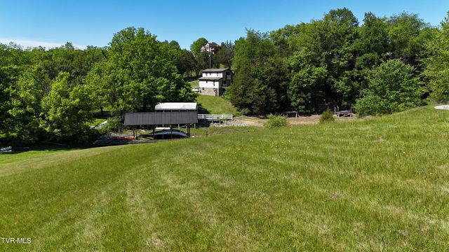 Lot 20 Cross Anchor Place, Piney Flats, TN 37686