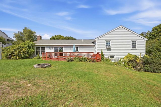 11 Highcrest Drive, Belmont, NH 03220
