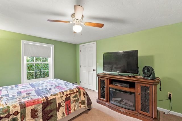 11 Highcrest Drive, Belmont, NH 03220