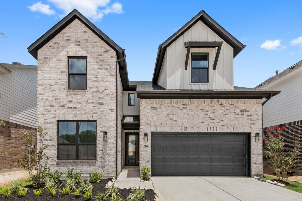218 Yellow Rosewood Lane, New Caney, TX 77357