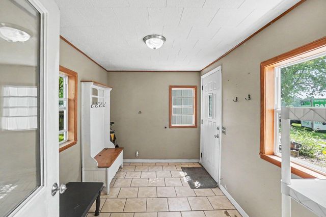 3428 S Comstock Avenue, Fremont, MI 49412