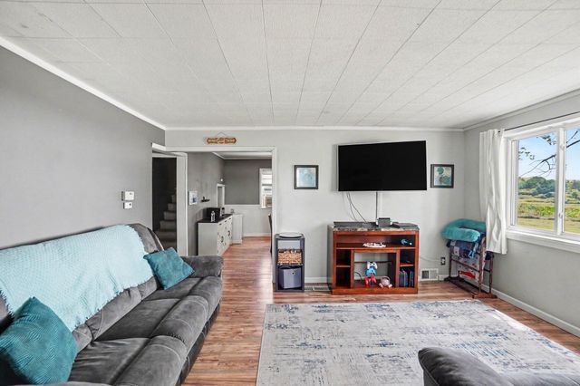 3428 S Comstock Avenue, Fremont, MI 49412