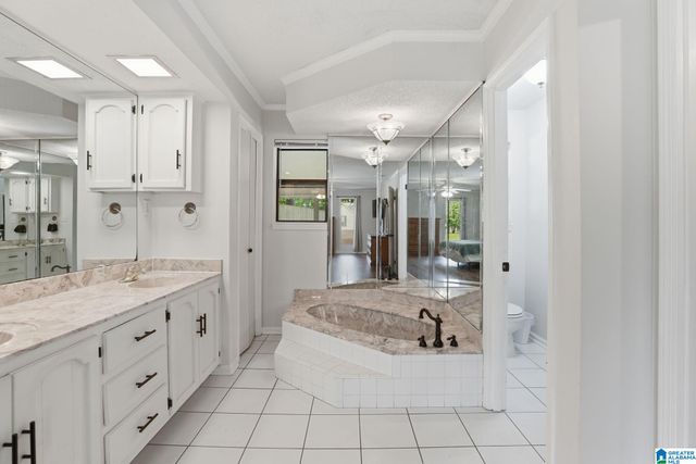 296 THOMPSON DRIVE, Gardendale, AL 35071