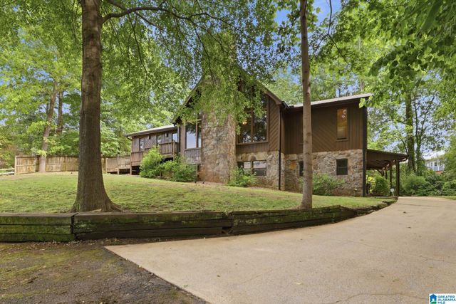 296 THOMPSON DRIVE, Gardendale, AL 35071