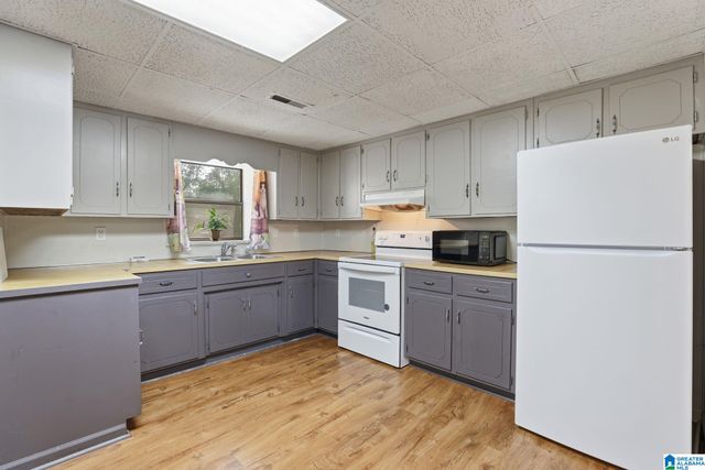 296 THOMPSON DRIVE, Gardendale, AL 35071