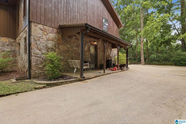 296 THOMPSON DRIVE, Gardendale, AL 35071