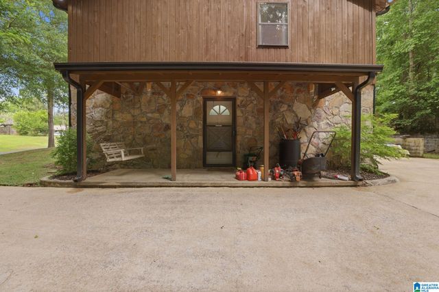 296 THOMPSON DRIVE, Gardendale, AL 35071