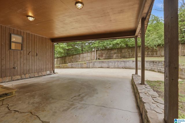 296 THOMPSON DRIVE, Gardendale, AL 35071