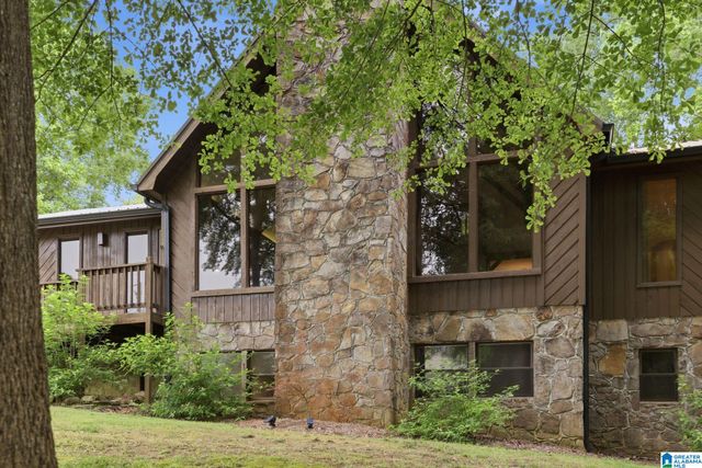 296 THOMPSON DRIVE, Gardendale, AL 35071