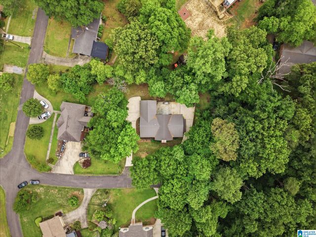 296 THOMPSON DRIVE, Gardendale, AL 35071