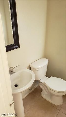 10384 Midseason Mist Street, Las Vegas, NV 89183