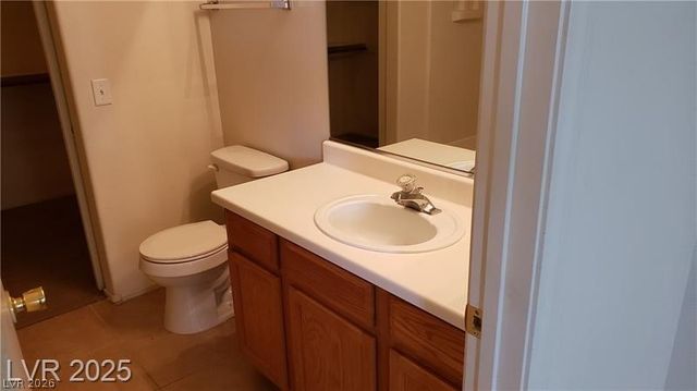 10384 Midseason Mist Street, Las Vegas, NV 89183