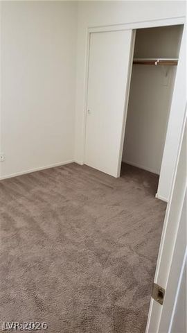 10384 Midseason Mist Street, Las Vegas, NV 89183