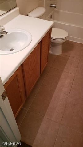 10384 Midseason Mist Street, Las Vegas, NV 89183