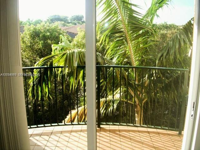 7200 NW 114th Avenue 307, Doral, FL 33178