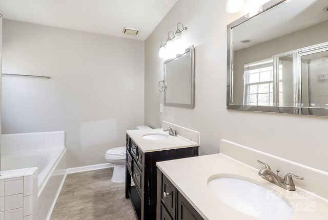 3412 Stonemarsh Court, Charlotte, NC 28269