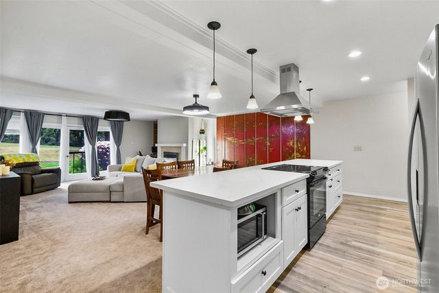6930 Woodlands Way, Arlington, WA 98223
