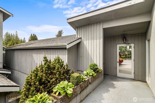 6930 Woodlands Way, Arlington, WA 98223