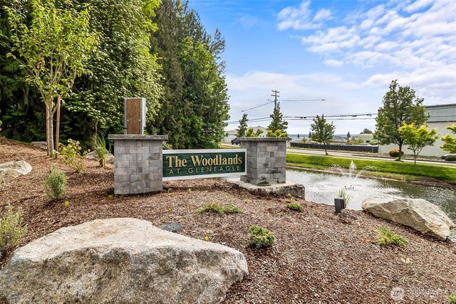 6930 Woodlands Way, Arlington, WA 98223