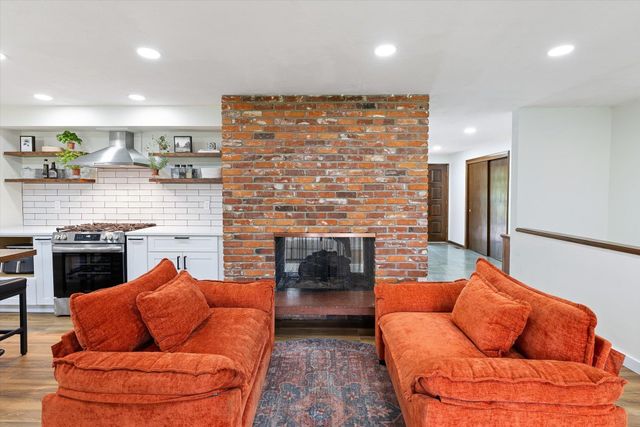 6113 S Crestline St, Spokane, WA 99223