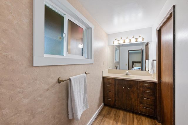 6113 S Crestline St, Spokane, WA 99223