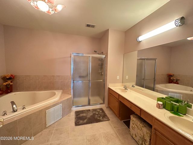 105 Potts Road, Morganville, NJ 07751