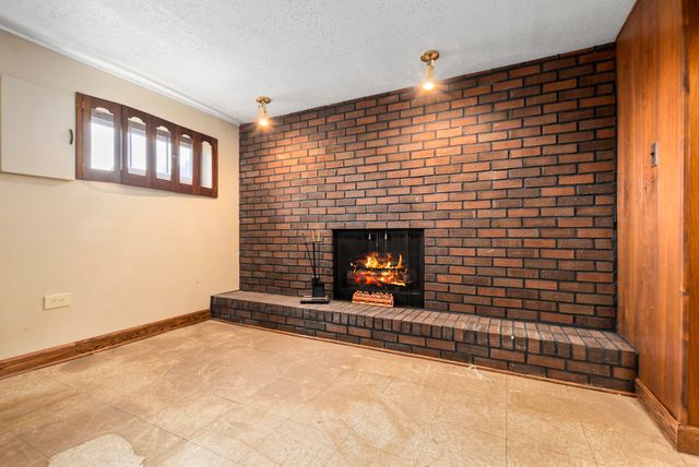15310 Drexel Avenue, South Holland, IL 60473