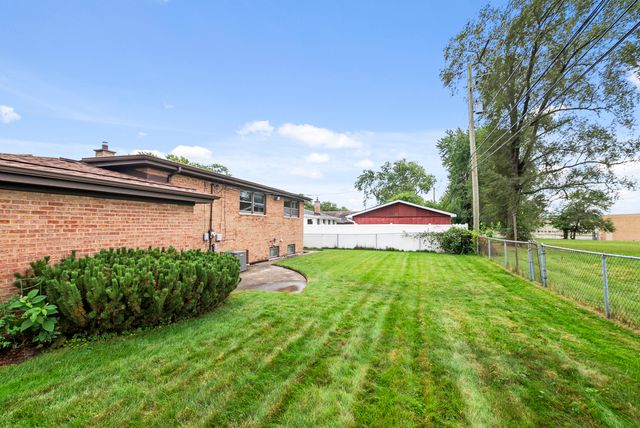15310 Drexel Avenue, South Holland, IL 60473