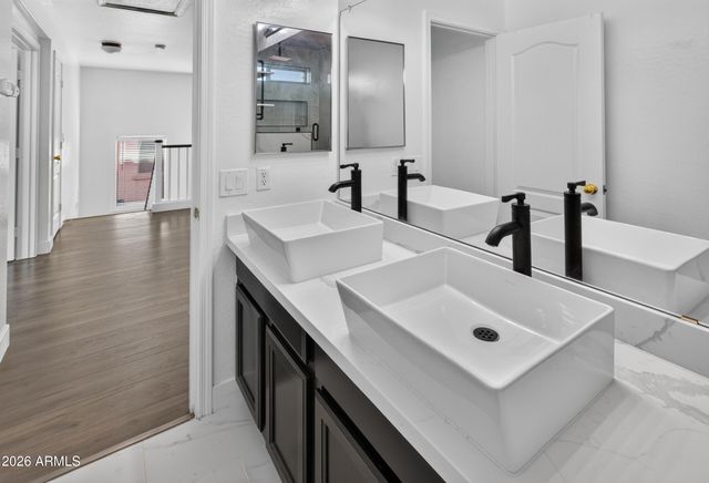 6933 W ST CHARLES Avenue, Laveen, AZ 85339
