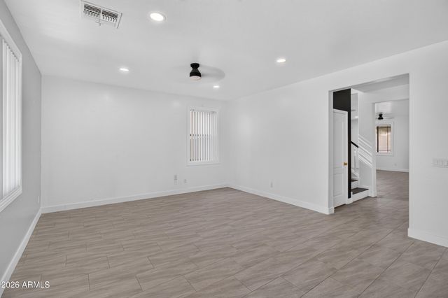 6933 W ST CHARLES Avenue, Laveen, AZ 85339