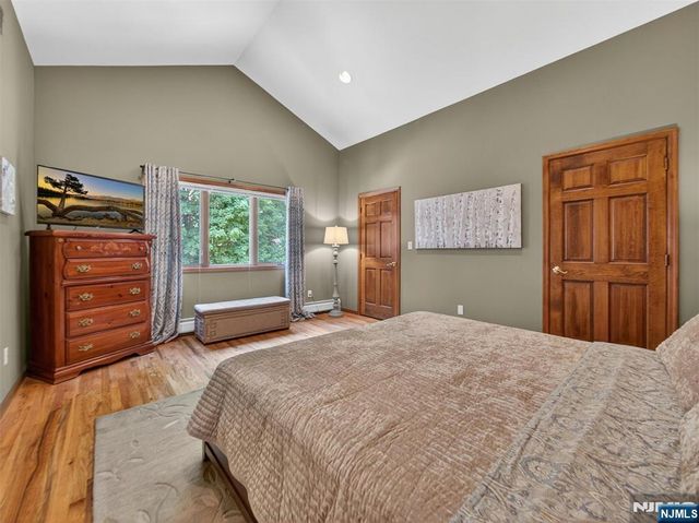 219 Kociemba Drive, River Vale, NJ 07675