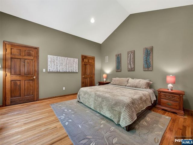 219 Kociemba Drive, River Vale, NJ 07675