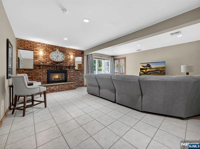 219 Kociemba Drive, River Vale, NJ 07675
