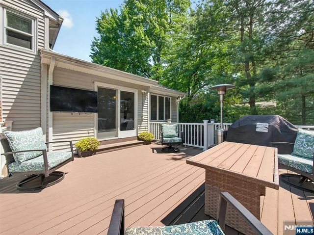 219 Kociemba Drive, River Vale, NJ 07675