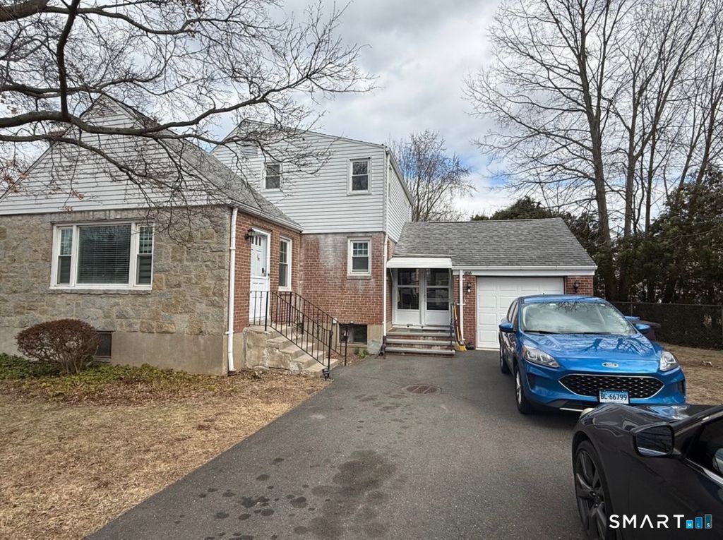 134 Vance Street 2, New Britain, CT 06052