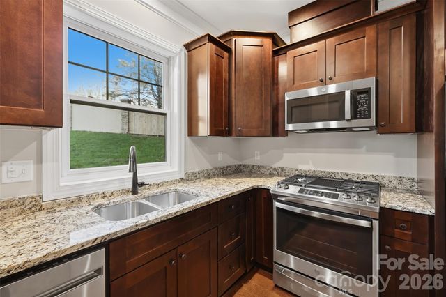 155 Gateway Drive 101, Boone, NC 28607