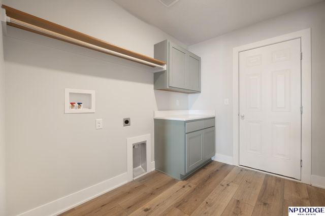 6450 N 13th Court, Lincoln, NE 68521