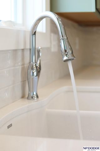 6450 N 13th Court, Lincoln, NE 68521