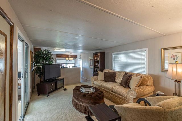 33250 Laura Drive, Thousand Palms, CA 92276