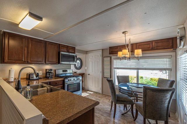 33250 Laura Drive, Thousand Palms, CA 92276