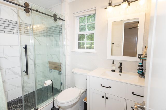 32 Seven Point Lane, Cabot, AR 72023