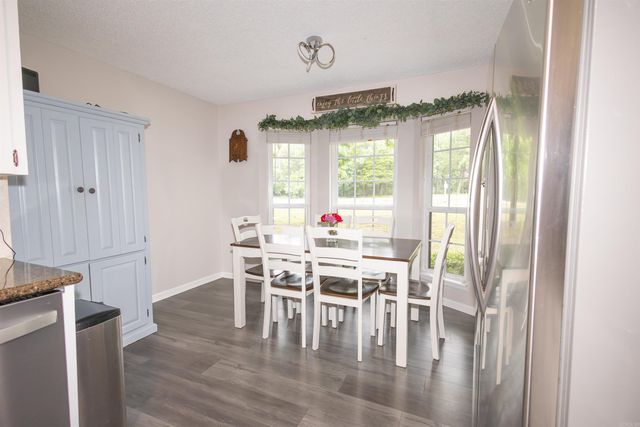 32 Seven Point Lane, Cabot, AR 72023