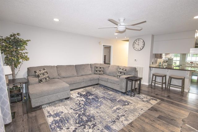 32 Seven Point Lane, Cabot, AR 72023