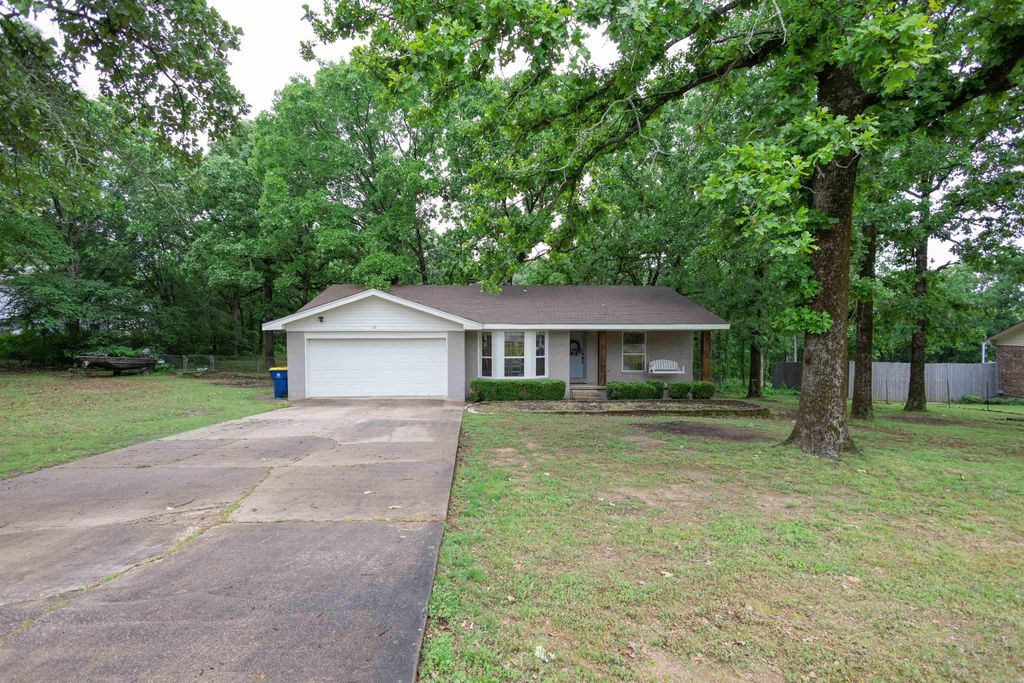 32 Seven Point Lane, Cabot, AR 72023